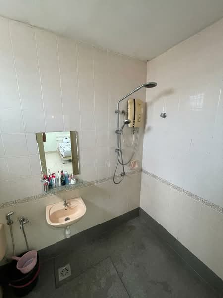 Taman Meranti Jaya untuk Untuk Dijual - RM 760,000, Mac 2026 - Bathroom - PropertyGuru.com.my