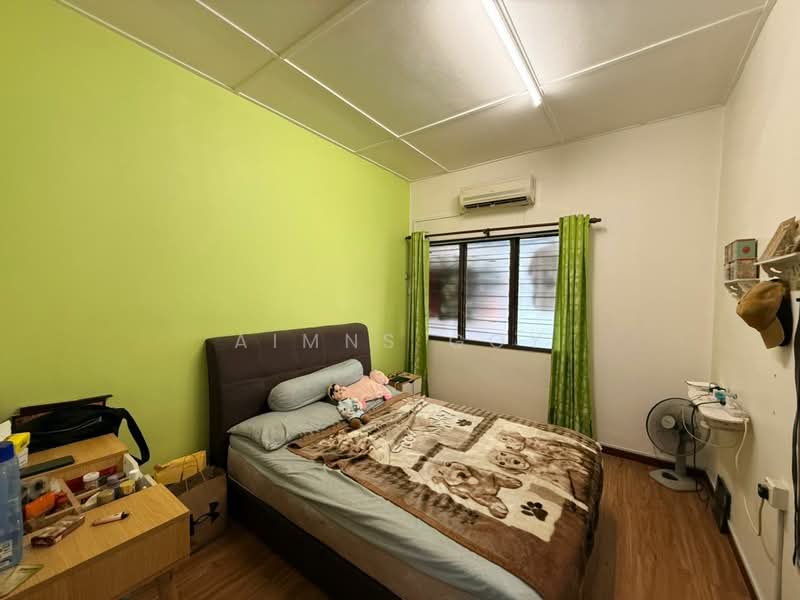 Taman Sri Aman untuk Untuk Dijual - RM 648,000, Mac 2026 - Bedroom - PropertyGuru.com.my