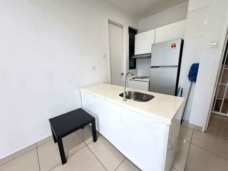 Service Residence for Sale at H2O Residences - Izzati Mat - Kitchen - PropertyGuru.com.my