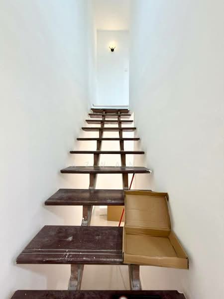 Taman Kantan Permai untuk Untuk Dijual - RM 350,000, Mac 2026 - Interior - PropertyGuru.com.my