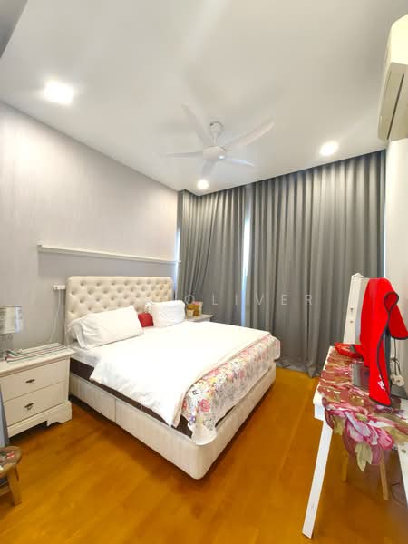 Condominium for Sale at KM1 East - Mak Oliver - Bedroom - PropertyGuru.com.my