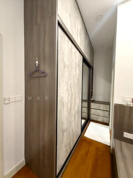 Condominium for Sale at KM1 East - Mak Oliver - Interior - PropertyGuru.com.my
