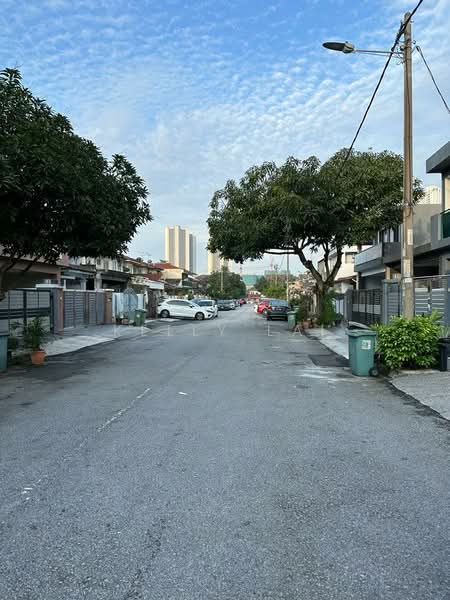 Rumah Teres 2 Tingkat untuk Dijual di Taman Mastiara (Jalan Ipoh) - Kelly Lai - Exterior - PropertyGuru.com.my