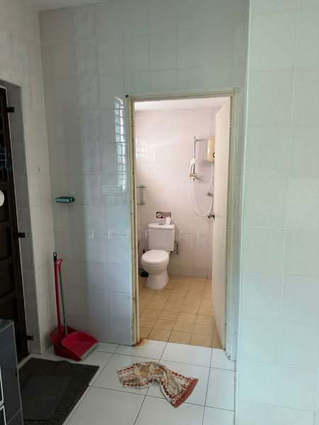 2-storey Terraced House for Sale in Taman JP Perdana (Johor Bahru) - Jeff Lim - Bathroom - PropertyGuru.com.my