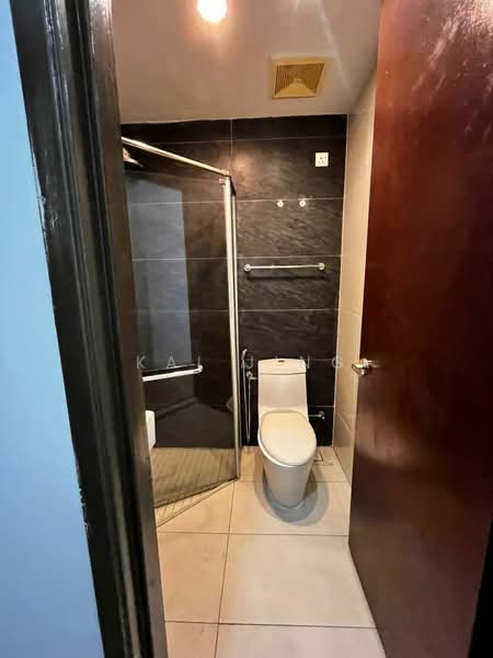 Bay Laurel @ Country Garden Danga Bay untuk Untuk Disewa - RM 2,900 /bulan, Apr 2026 - Bathroom - PropertyGuru.com.my