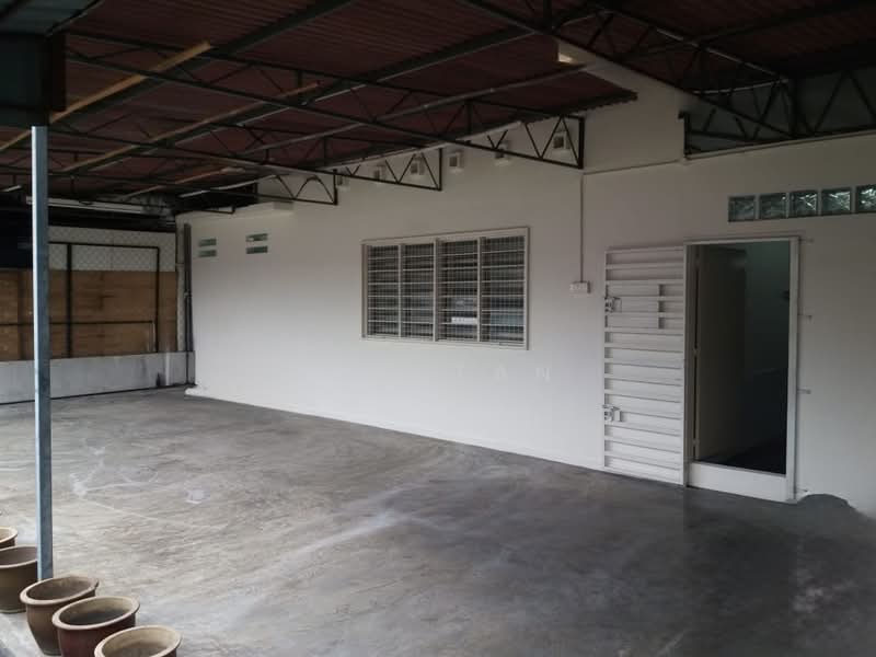 Prime Location Taman Jelutong Single Storey Semi-D Near Penang Bridge untuk Untuk Dijual - RM 1,750,000, Mac 2026 - Exterior - PropertyGuru.com.my