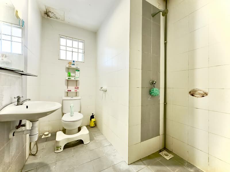 Kristal Heights untuk Untuk Dijual - RM 430,000, Mac 2026 - Bathroom - PropertyGuru.com.my