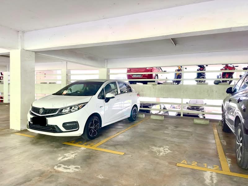 Kristal Heights untuk Untuk Dijual - RM 430,000, Mac 2026 - Car Park - PropertyGuru.com.my