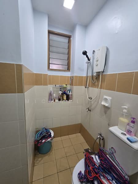 1-storey Terraced House for Rent in Bandar Bukit Raja (Klang) - Michael Lee - Bathroom - PropertyGuru.com.my