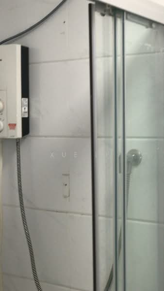 Regalia Park @ Forest City untuk Untuk Disewa - RM 1,300 /bulan, Mac 2026 - Bathroom - PropertyGuru.com.my