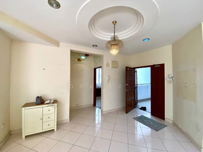 Condominium for Sale at Villa Wangsamas - Loharaj . - Living Room - PropertyGuru.com.my