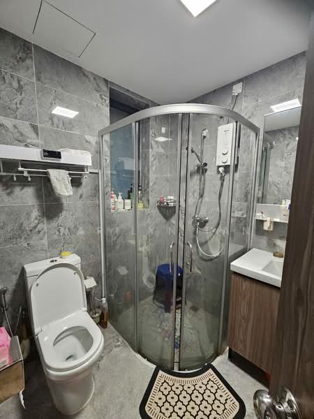 Cluster House for Rent in Forest City (Gelang Patah) - Carilyn Tan - Bathroom - PropertyGuru.com.my