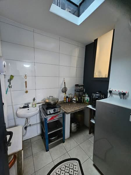 Cluster House for Rent in Forest City (Gelang Patah) - Carilyn Tan - Kitchen - PropertyGuru.com.my