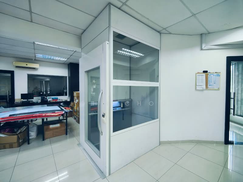 Retail Space for Sale in Austin Perdana (Tebrau) - John Choo - Interior - PropertyGuru.com.my