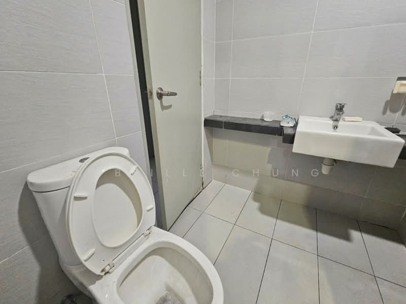 Condominium for Rent at X2 Residency - Nobeille Chung - Bathroom - PropertyGuru.com.my