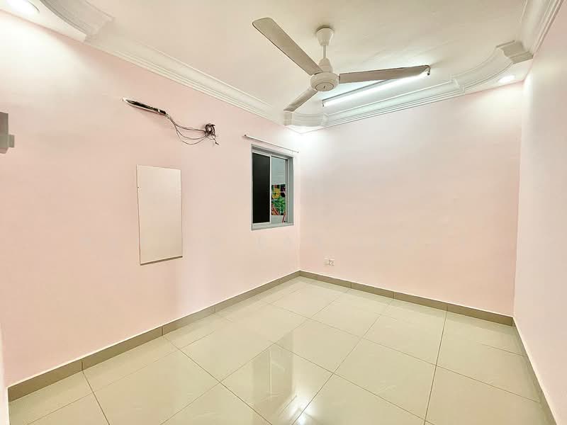 Lakeview Apartments untuk Untuk Dijual - RM 270,000, Mac 2026 - Interior - PropertyGuru.com.my