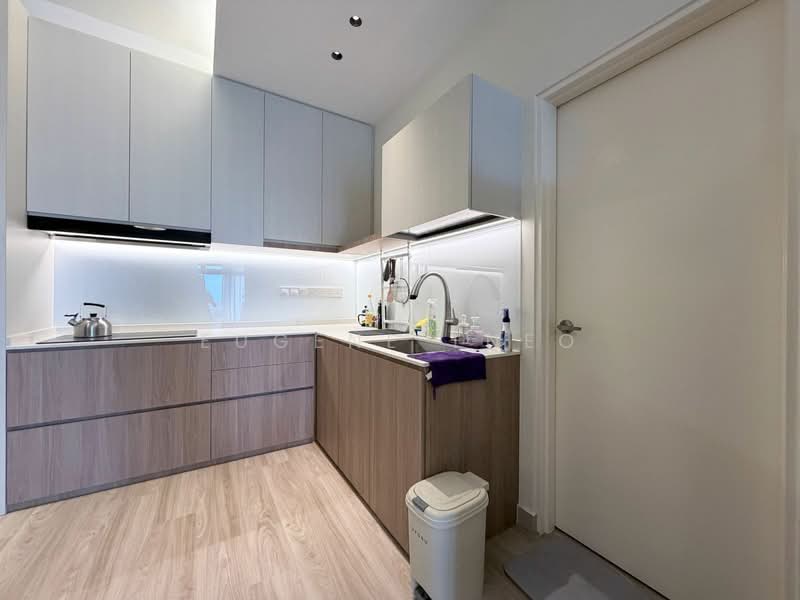 Service Residence for Sale at Meridin Suites @ The Meridin - Eugene Tneo - Kitchen - PropertyGuru.com.my