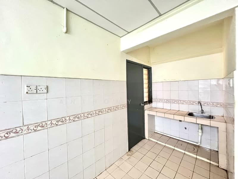 Condominium for Rent at Pelangi Damansara - Anthony Lim - Kitchen - PropertyGuru.com.my