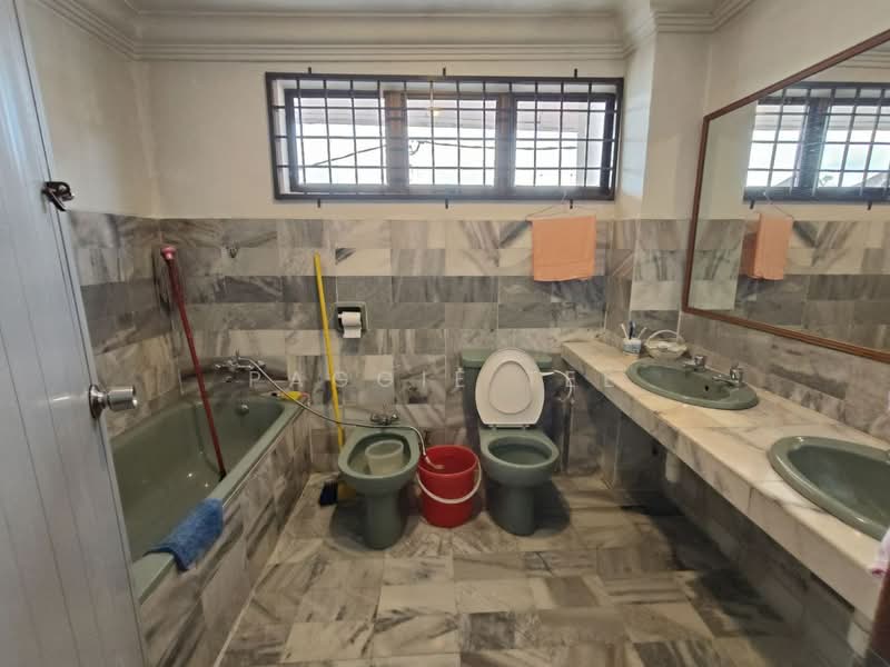 2-storey Terraced House for Sale in Taman Sri Skudai (Skudai) - Paggie Tee - Bathroom - PropertyGuru.com.my