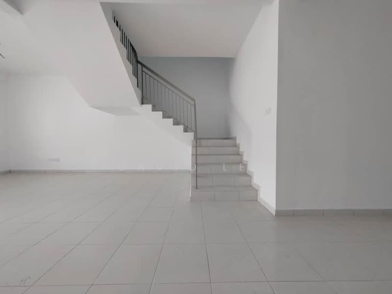 2-storey Terraced House for Sale in Taman Kundang Jaya (Rawang) - David Lee - Interior - PropertyGuru.com.my