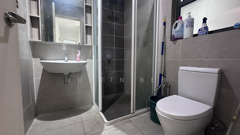 Lakeville Residence untuk Untuk Disewa - RM 2,300 /bulan, Mac 2026 - Bathroom - PropertyGuru.com.my