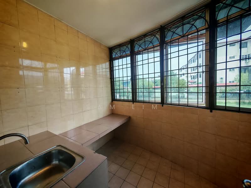 Apartment for Sale at Taman Satria Apartment - Sam Lim - Kitchen - PropertyGuru.com.my