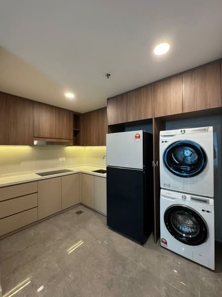 Service Residence for Rent at Ooak Serviced Apartments @ Kiara 163 - John Lam - Kitchen - PropertyGuru.com.my