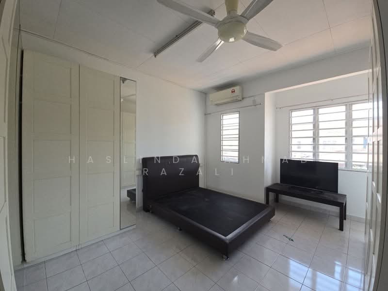 2-storey Terraced House for Rent in Kajang (Selangor) - Haslinda Ahmad Razali - Bedroom - PropertyGuru.com.my
