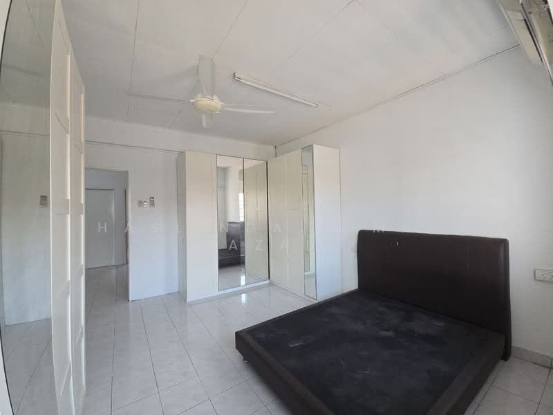 2-storey Terraced House for Rent in Kajang (Selangor) - Haslinda Ahmad Razali - Bedroom - PropertyGuru.com.my