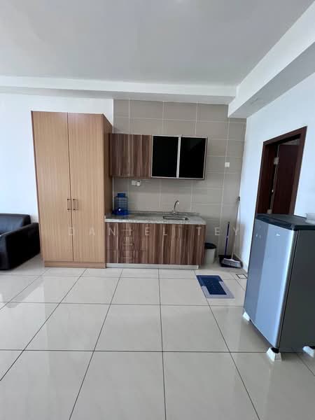 Service Residence for Rent at D'Secret Garden (Pangsapuri Kempas Indah) - Daniel Tey - Kitchen - PropertyGuru.com.my