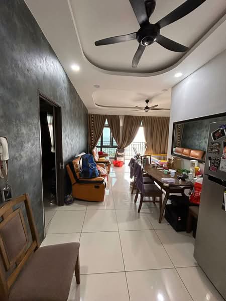 8Scape Residence @ Sutera untuk Untuk Dijual - RM 635,000, Mac 2026 - Living Room - PropertyGuru.com.my