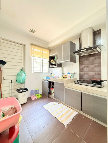 2-storey Terraced House for Sale in Setia Alam (Selangor) - Ryan . - Kitchen - PropertyGuru.com.my