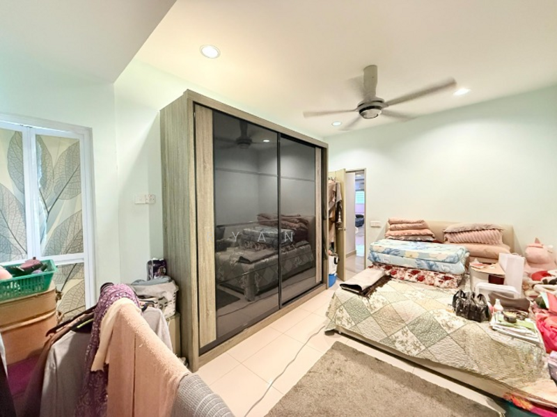 2-storey Terraced House for Sale in Setia Alam (Selangor) - Ryan . - Bedroom - PropertyGuru.com.my