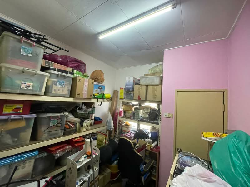 2-storey Terraced House for Sale in Taman Teluk Gedung Indah (Klang) - Noah Lee - Interior - PropertyGuru.com.my