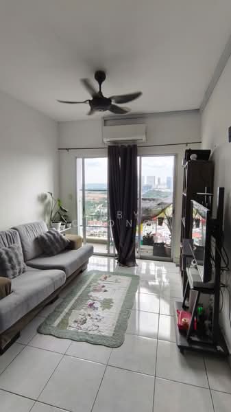 Residensi Lanai untuk Untuk Disewa - RM 1,550 /bulan, Mac 2026 - Living Room - PropertyGuru.com.my