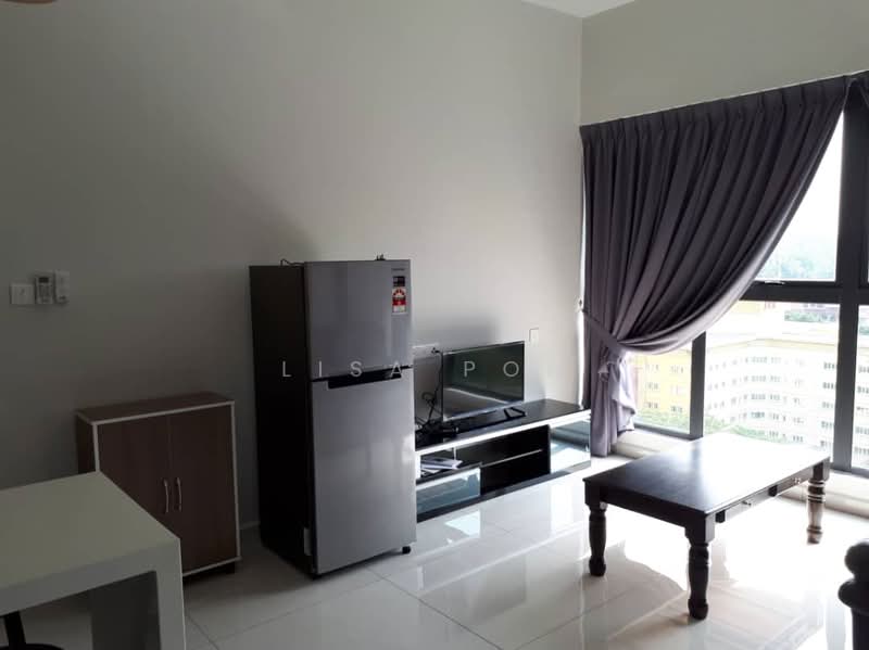 Kondominium untuk Dijual di Bay Point @ Country Garden Danga Bay - Lisa Pon - Living Room - PropertyGuru.com.my