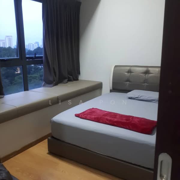 Kondominium untuk Dijual di Bay Point @ Country Garden Danga Bay - Lisa Pon - Bedroom - PropertyGuru.com.my