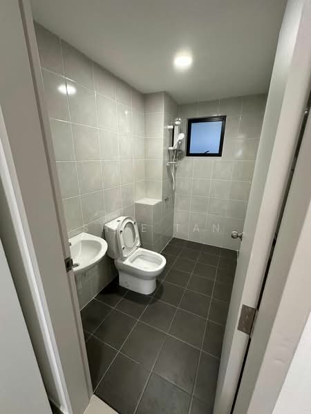 Huni @ Eco Ardence untuk Untuk Disewa - RM 1,600 /bulan, Mac 2026 - Bathroom - PropertyGuru.com.my