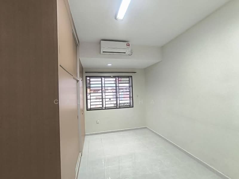 1-storey Terraced House for Sale in Taman Johor Jaya (Johor Bahru) - Calvin Phang - Interior - PropertyGuru.com.my