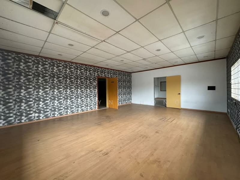 Factory for Rent in TAMAN PUCHONG UTAMA (Puchong) - Amelyn Thong - Interior - PropertyGuru.com.my