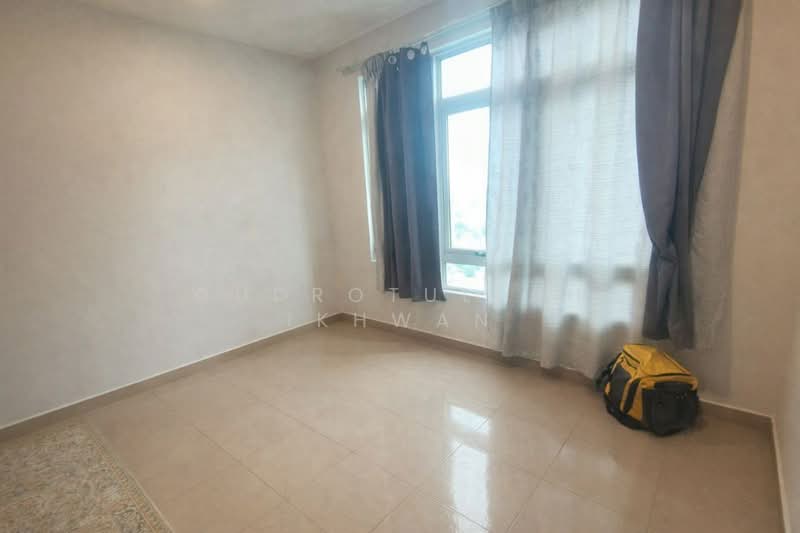 Condominium for Sale at Shaftsbury Residence - Gudrotullah Ikhwan - Interior - PropertyGuru.com.my