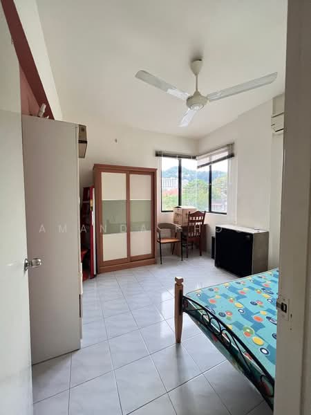 Apartment for Sale at Villa Batu Bukit - Amanda Phoon - Bedroom - PropertyGuru.com.my