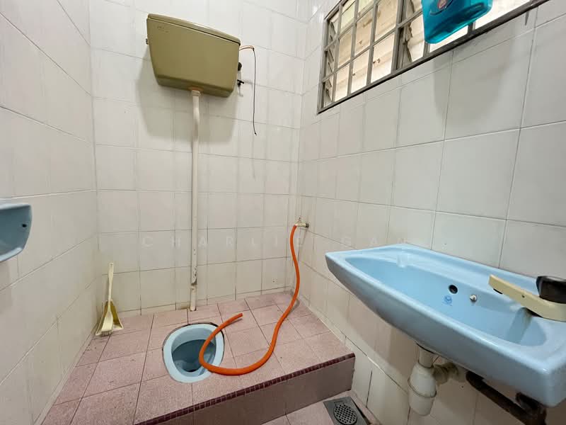 For Sale - Kampung Jawa