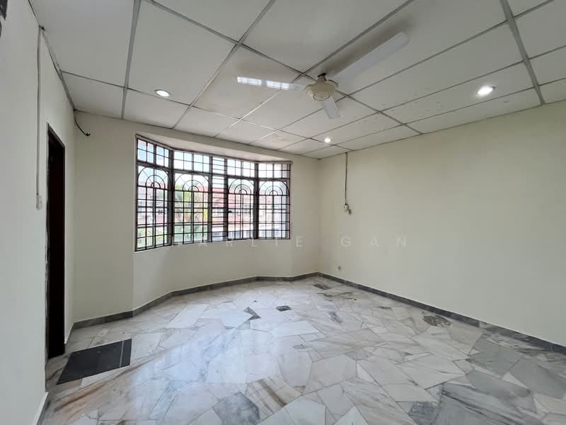 For Sale - Kampung Jawa