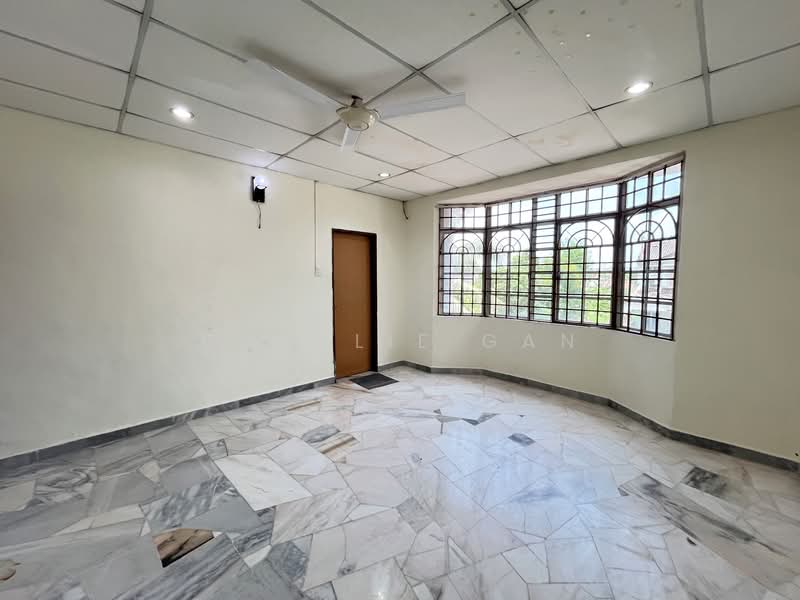 For Sale - Kampung Jawa