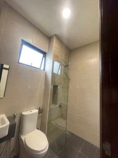 Semi-Detached House for Sale in Telok Panglima Garang (Selangor) - Fiona Lee - Bathroom - PropertyGuru.com.my
