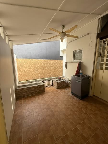 2-storey Terraced House for Sale in Taman Bukit Subang (Shah Alam) - JEFFERY FOONG - Exterior - PropertyGuru.com.my