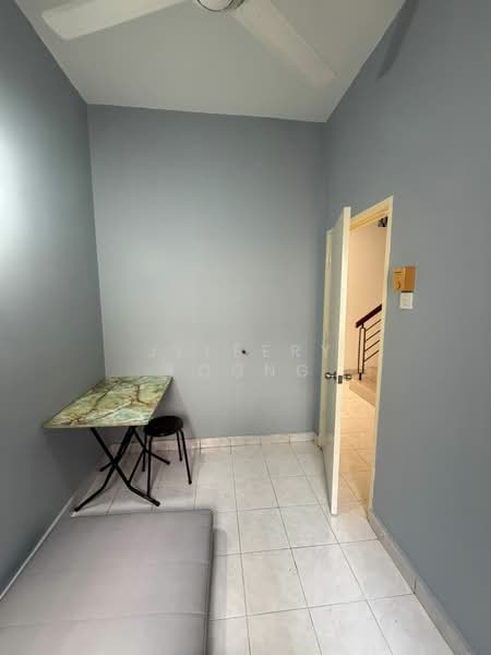 2-storey Terraced House for Sale in Taman Bukit Subang (Shah Alam) - JEFFERY FOONG - Interior - PropertyGuru.com.my