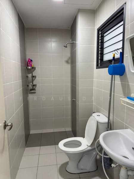 Kiara Plaza untuk Untuk Dijual - RM 230,000, Mac 2026 - Bathroom - PropertyGuru.com.my