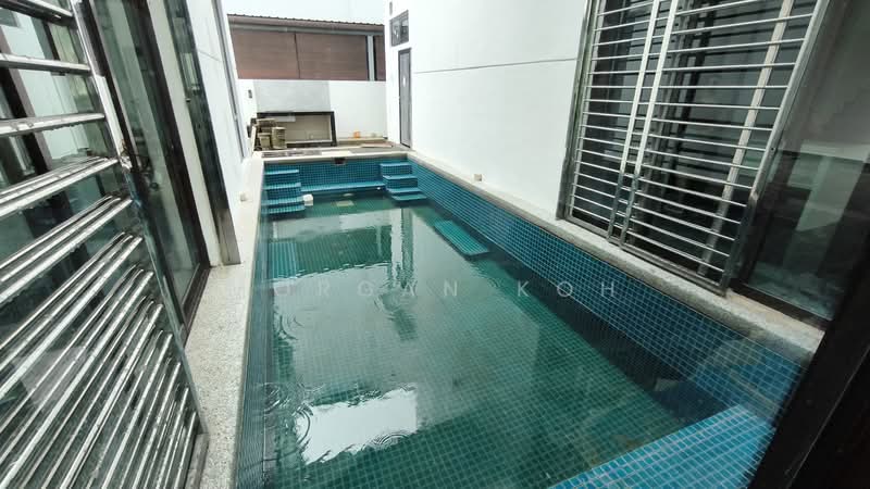 Taman Sinar Mahkota untuk Untuk Dijual - RM 2,999,000, Mac 2026 - Pool - PropertyGuru.com.my